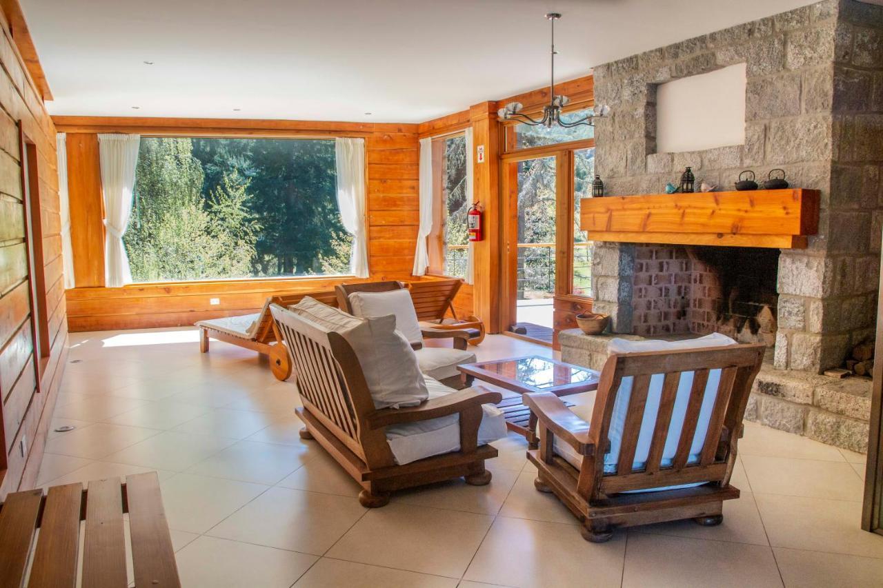 Inn Ruca Kuyen Golf & Villa La Angostura